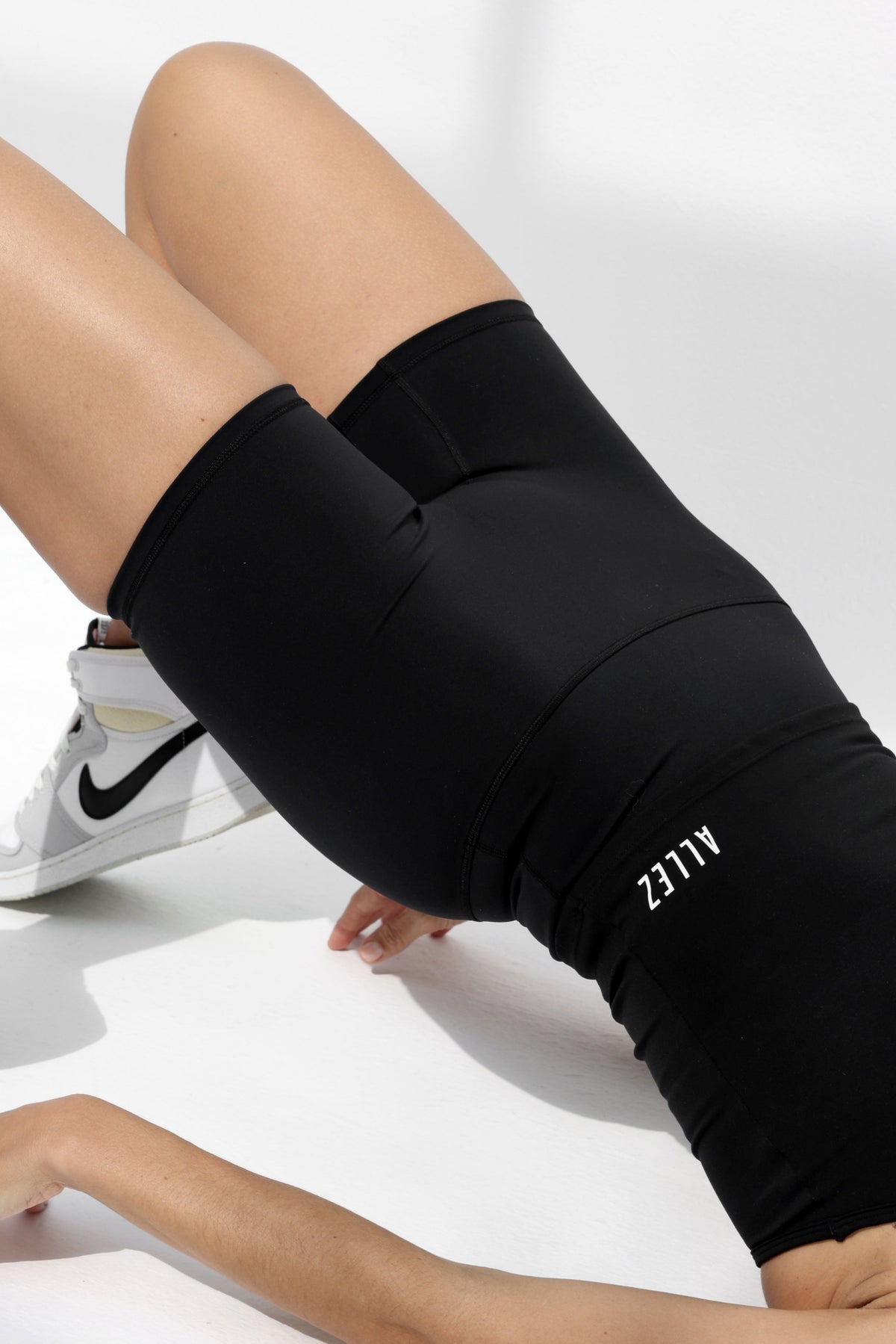 6” SHORTS BLACK