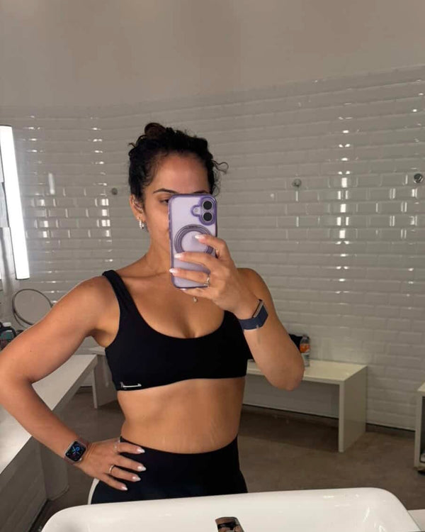 CURVED SPORTS BRA BLACK