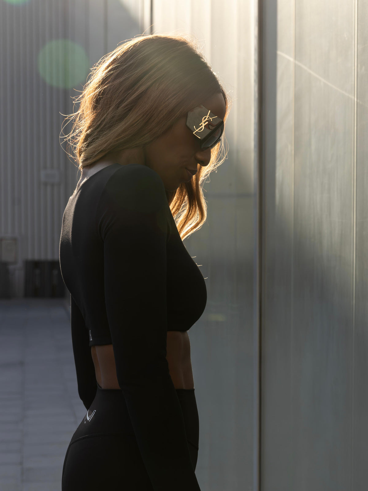 LONG SLEEVE SPORTS BRA BLACK
