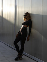 LONG SLEEVE SPORTS BRA BLACK