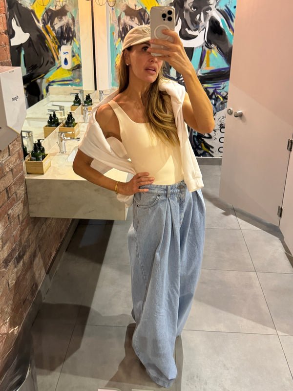 SCULPTING SUPPORT VEST TOP CREAM